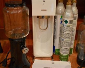 SodaStream and KitchenAid coffee mill