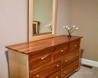 Mirrored dresser