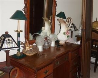 Desk with Mirror