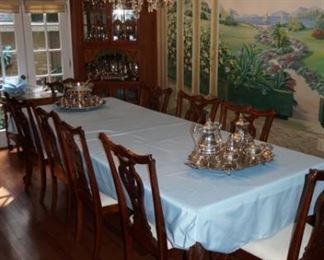 Banquet Table