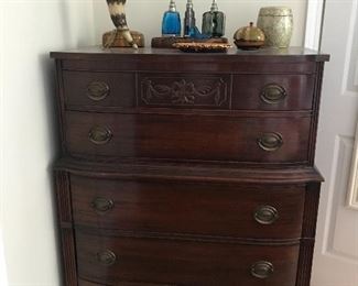 Vintage dresser