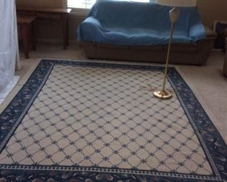 Area rug lamp
