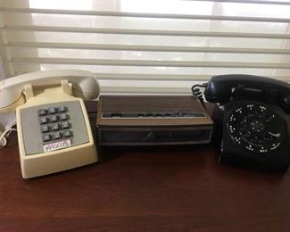 Phones Clock