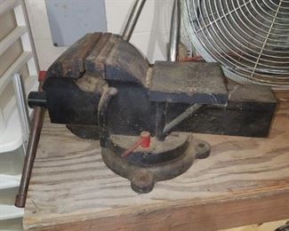 Large vise