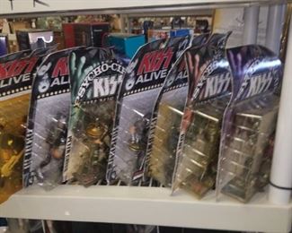 Kiss Figures