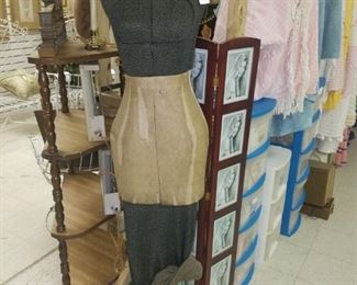 Singer dress form