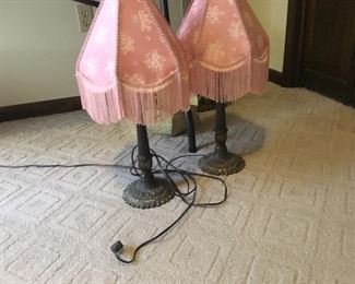 2 Vintage lamps with beautiful shades bases are heavy 