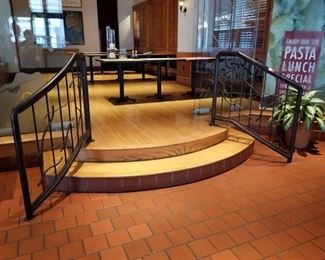 Decorative Iron Railing (2 Pieces)