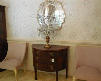 Murano glass mirror, chandelier inspired table lamp, demi-lune table and nice upholstered chairs