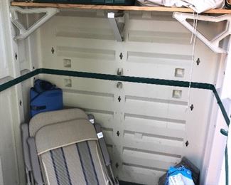 OUTDOOR FOLDING CHAIRS