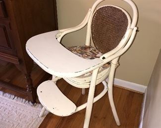 VINTAGE HIGH CHAIR