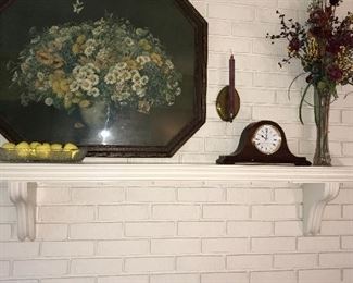 MANTEL CLOCK