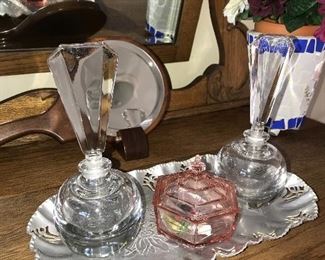 VINTAGE PERFUME BOTTLES