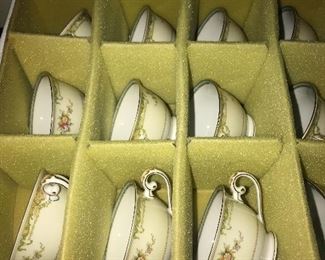 CAMERON (F & B JAPAN) CHINA BY MEITO