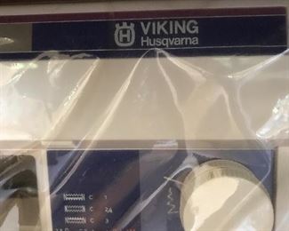 VIKING HUSQVARNA SEWING MACHINE