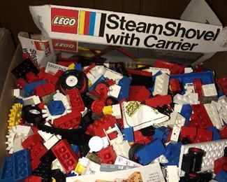 VINTAGE LEGOS