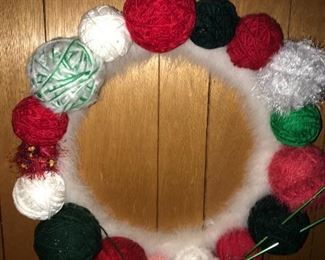 YARN BALL WREATH