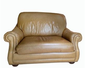 Lot 001
Hancock & Moore Leather Journey Chair And a Half