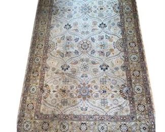 Lot 028
Contemporary Brass Torch Design Floor Lamp