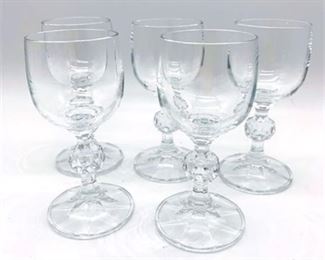 Lot 085
Crystal Cut White Wine Glasses