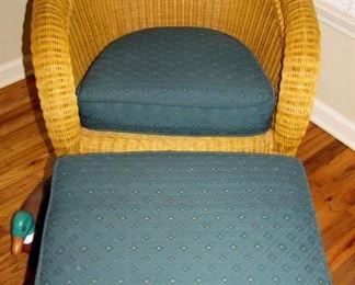 Wicker Chair /Ottoman