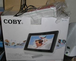 Coby Digital Photo Frame