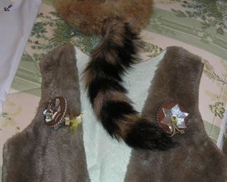 Vintage Daniel Boone Child's Outfit