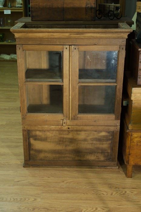 Primitive Table Top Desk
