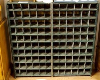 Storage Bin w 120 compartments