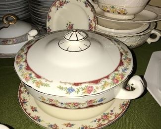 TIRSCHENREUTH CAMBRIDGE BAVARIA CHINA SET