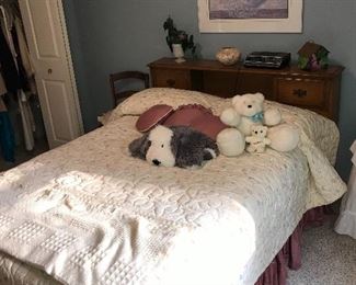 FULL SIZE BED