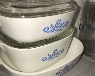 PYREX CASSEROLE BAKING DISH 