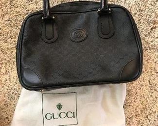 VINTAGE GUCCI HANDBAG 