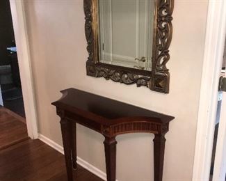HALLWAY TABLE AND ORNATE GOLDEN MIRROR