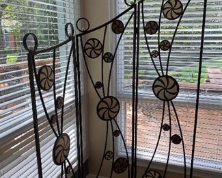 DESIGNER METAL ROOM DIVIDER / METAL ROOM ART