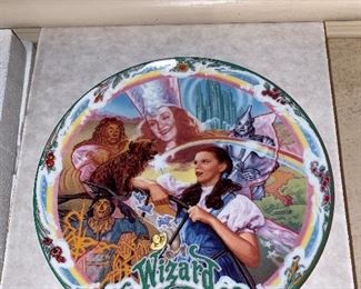 WIZARD OF OZ COLLECTIBLE PLATES