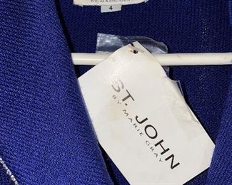 ST JOHN KNIT BY MARIE GRAY SIZE 4