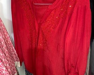 WOMENS CLOTHING