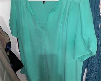 WOMENS CLOTHING