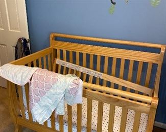BABY CRIB