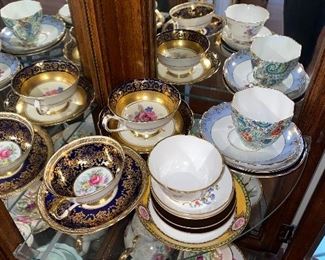 COLLECTION OF TEACUPS