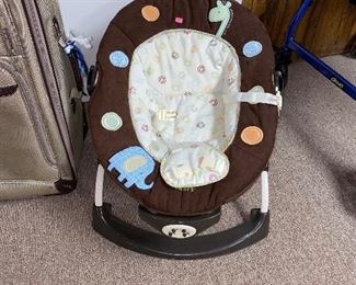 PORTABLE BABY BASSINET