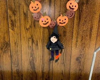 HALLOWEEN DECORATIONS