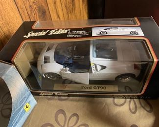 DIE CAST MODEL CARS