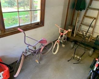 KIDS' BIKES