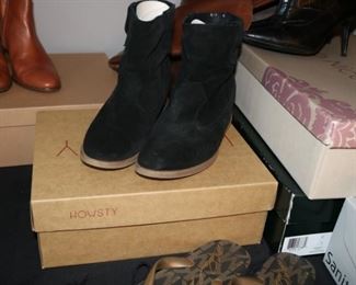 Howsty Ankle Boots 