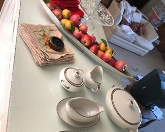 Moderne pattern and loads of crystal