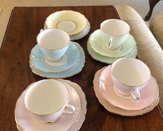 Pastel china set on gorgeous pembroke table