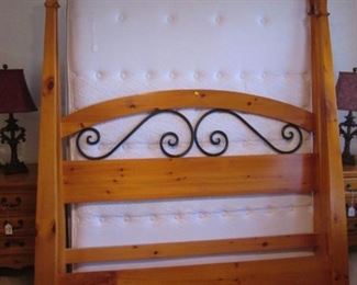 Pine 4-Poster Bed Unit, Headboard, Footboard & Side Rails with Metal Detailing