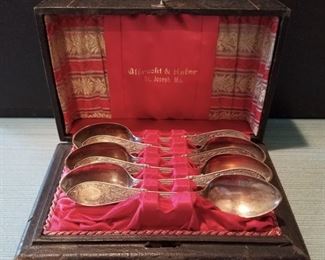 1875 WHITING Arabesque Sterling Silver Spoon Set